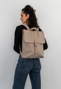 Johnny Urban - RUBY - Rucksack - beige Thumbnail Image 1