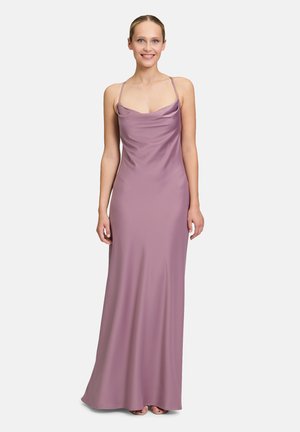 Langes, eng anliegendes Kleid aus leichtem mauvefarbenem Satin mit dünnen Trägern und einem drapierten auschnitt, das eine glatte Textur und ein bodenlanges Design aufweist.