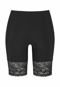 Svarta shorts i slät tyg, med spetsdetaljer vid fållen som har blommönster och scallopade kanter.
