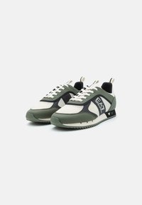 EA7 Emporio Armani LACES UNISEX - Treniņu apavi - white/beetle/black