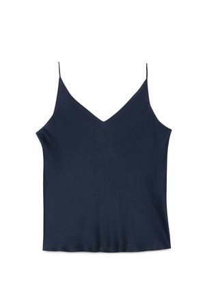 Top smanicato color blu navy con sottili spalline a spaghetti e scollo a V, tessuto liscio e design semplice.