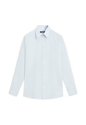 Chemise bleu clair à manches longues avec col pointu et boutons visibles à l'avant, présentée à plat sur un fond blanc.