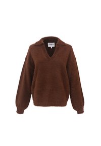 Brauner, flauschiger Pullover mit V-Ausschnitt und Kragen, langen puffartigen Ärmeln und lockerer Passform. Weiche Textur und einfarbig.