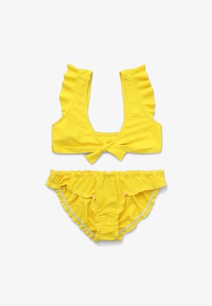Costume da bagno giallo a due pezzi con top crop con volant e laccetto frontale e slip bikini con arricciature. Tessuto leggero e dalla texture liscia.