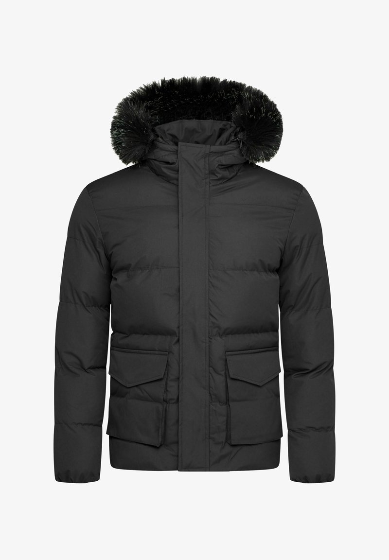 Schwarze Steppjacke mit Kapuze, die mit Kunstfell gefüttert ist, Reißverschluss und zwei Fronttaschen mit Klappen. Glattes Material, gesteppter Look.