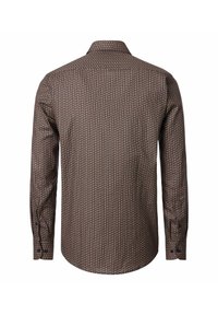 Langsleeve shirt in bruine stof met een geometrisch patroon in crème en blauw. Voorzien van een kraag en knoopmanchetten. Getailleerde pasvorm.