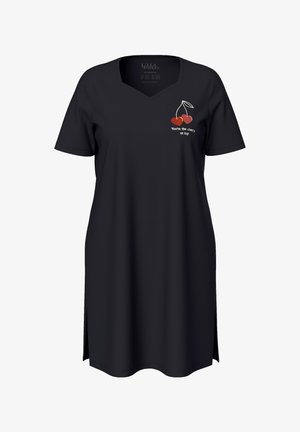 Zwart korte mouwen jurk met een V-hals, met een kersengrafiek en tekst die zegt "Jij bent de kers op de taart." Tekst in het wit.