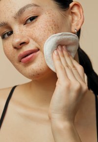 Garnier SKINACTIVE ECO PADS - Accessoires soin du corps