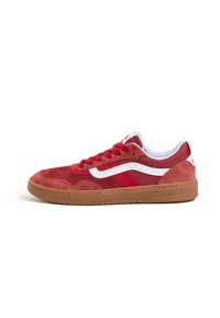 Unselected, ci red gum
