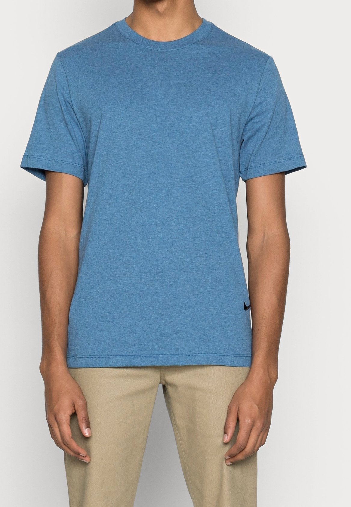 nike lower and t shirt