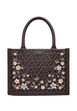 Sac à main marron avec motif géométrique foncé, décoré d'ornements floraux roses et blancs ainsi que de papillons, doté de deux poignées supérieures.