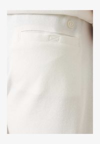 Non sélectionné, weiß