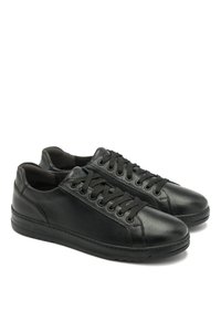 RYŁKO Sneakersy niskie