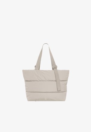 Borsa a mano imbottita beige con due manici e una tracolla regolabile, caratterizzata da cuciture orizzontali e piccolo logo del marchio vicino al fondo.