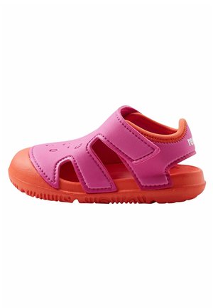 KORALLI - Vaellussandaalit - cherry pink