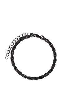 Bracciale in metallo nero con maglie testurizzate e chiusura a moschettone, dotato di una catena allungabile per una lunghezza regolabile.