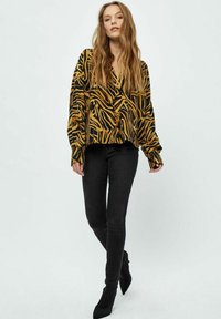 Desires DEDSFAITH V-NECK LONG SLEEVE BLOUSE - Palaidinė - p black print