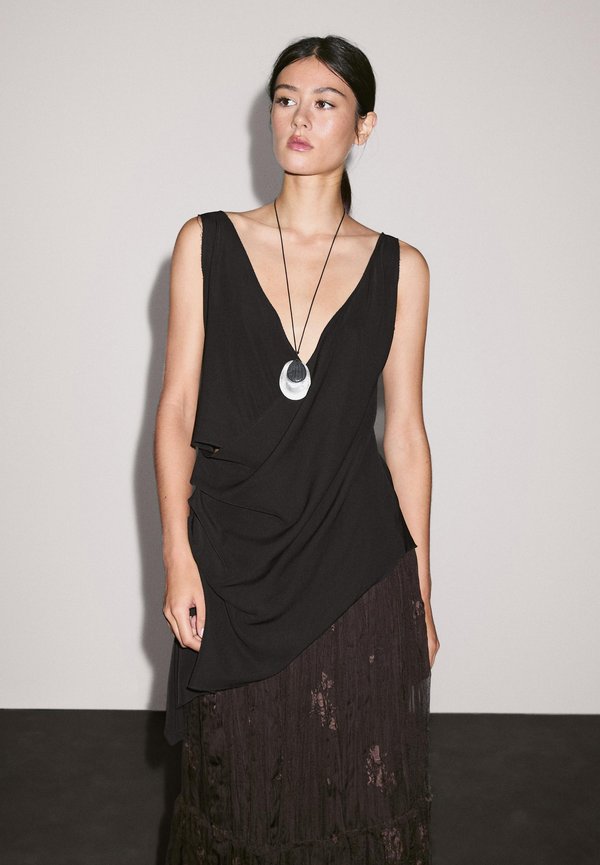 WITH EMBROIDERED DETAIL - Maxi skirt3