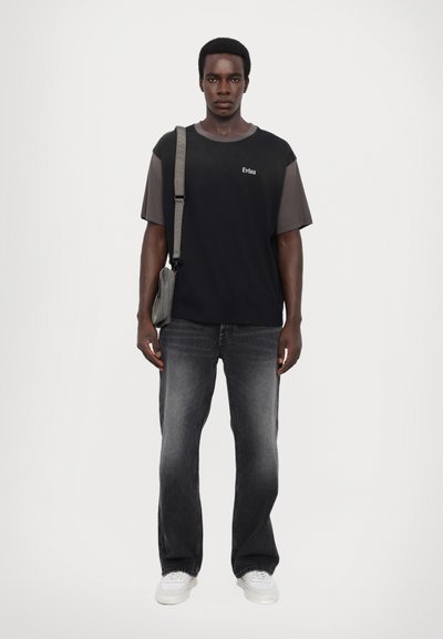 Evisu SKULL - Jeans a sigaretta - black