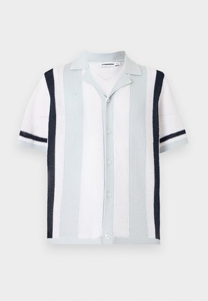J.LINDEBERG, REMUS RESORT COLLAR - Vapaa-ajan kauluspaita - skywriting