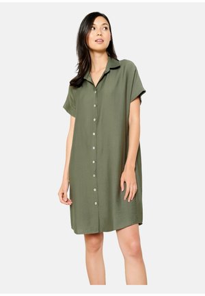 Olivgrünes Hemdkleid mit kurzen Ärmeln, Kragen und durchgehender Knopfleiste. Aus leichtem Stoff gefertigt, mit lockerer Passform und ohne Muster.