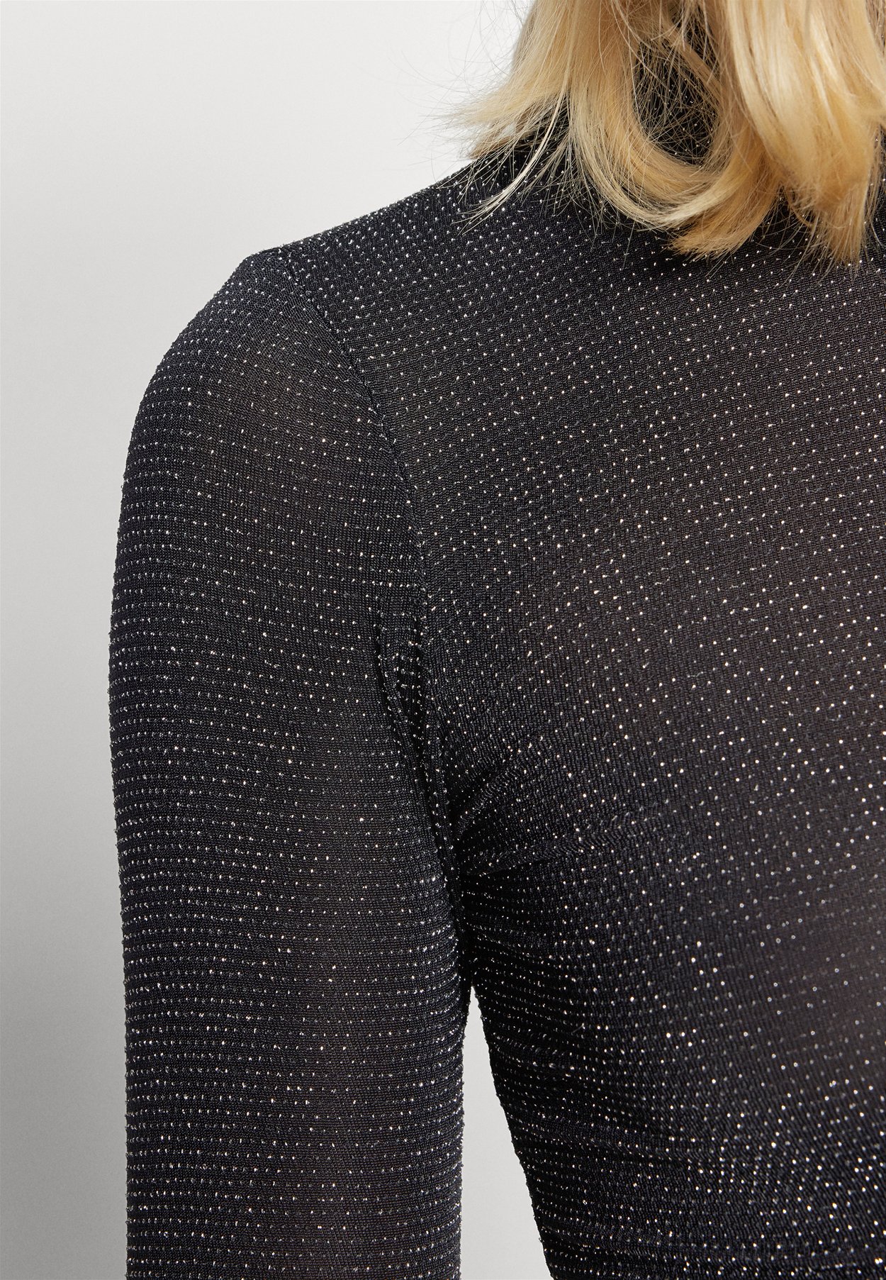 ONLMIE HIGH NECK
