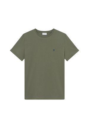 Olívovo zelené bavlnené tričko s okrúhlym výstrihom a krátkymi rukávmi, na hrudi s malým námorníckym modrým logom "II".