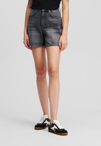 Karl Lagerfeld Jeans Džinsa auduma šorti - washed grey denim