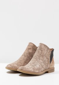 Felmini Ankle boot