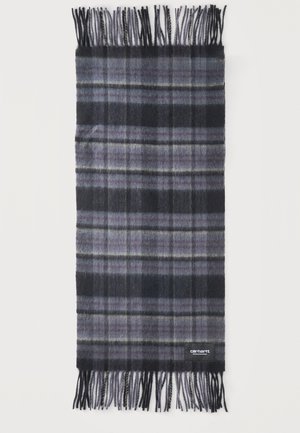 Lang rektangulært tørklæde med sort, gråt og lilla ternmønster og frynser i enderne, med et lille sort Carhartt-logo tag.