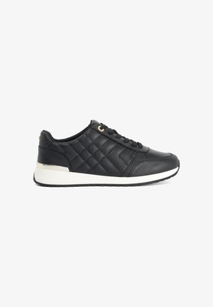 Dune London, DUNE LADIES EVELIE QUILTED LOW-TOP TRAINERS - Zapatillas - black-leather