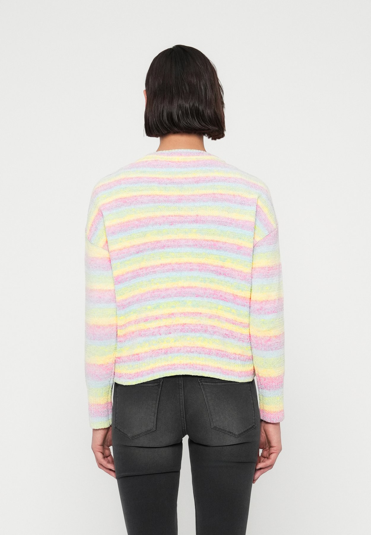 ONLJOHANNA O NECK