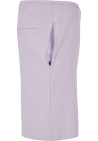 Urban Classics NEW - Shorts - lilac