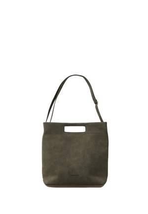 Dunkelgrüne Wildleder-Handtasche mit rechteckigem Griffausschnitt und verstellbarem Schulterriemen auf weißem Hintergrund.