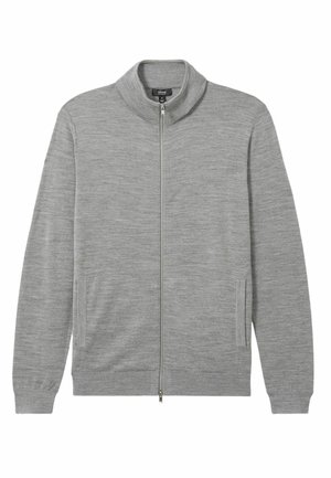 Sudadera gris con cremallera y cuello alto, que presenta mangas largas, bolsillos laterales y una textura suave y lisa. Diseño simple y moderno.