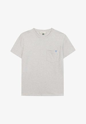 Lichtgrijs T-shirt met korte mouwen, dunne horizontale strepen, ronde halslijn, borstzakje en klein blauw boomlogo op het zakje.