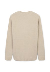 Beige Strickpullover mit rundem Halsausschnitt, langen Ärmeln sowie gerippten Bündchen und Saum. Weiche Textur und minimales Design, von hinten betrachtet.
