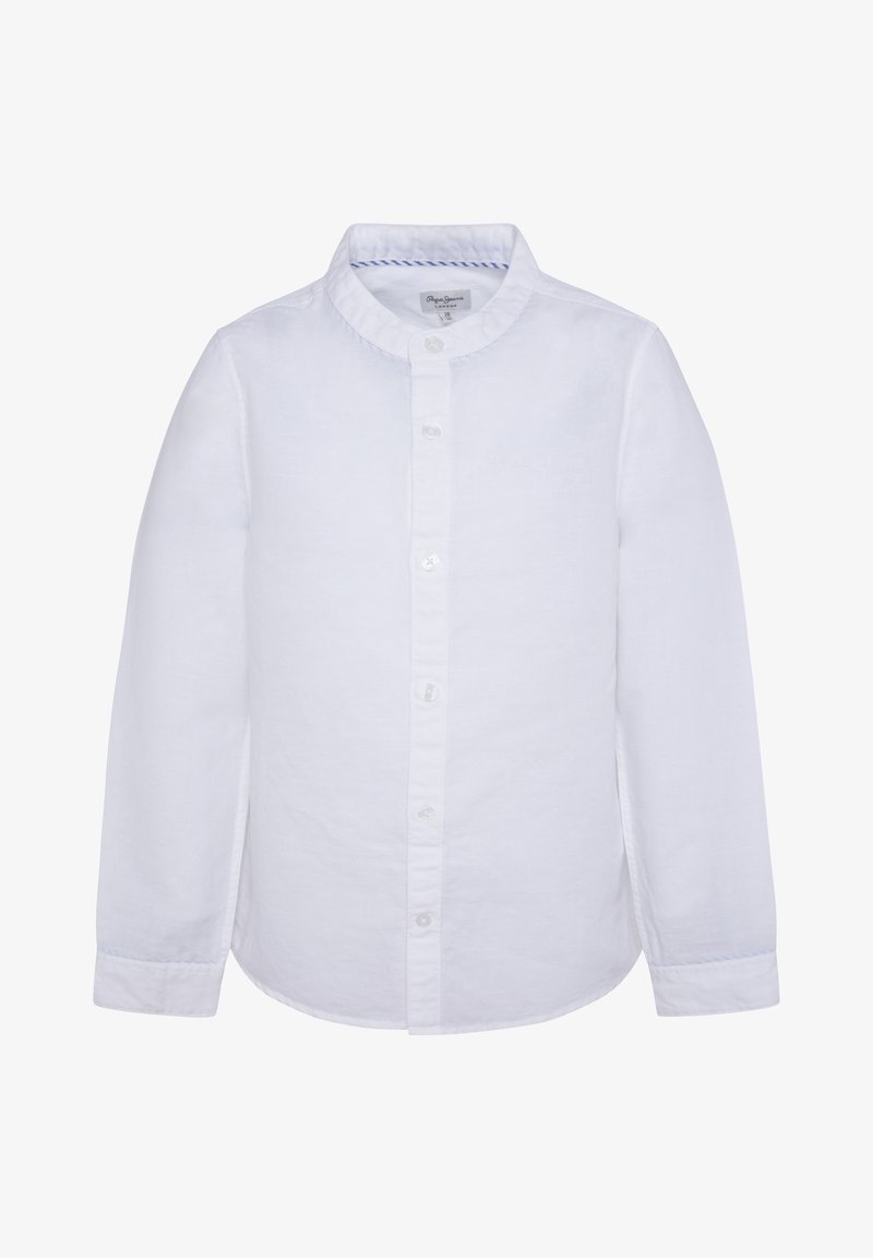 Bílá košile s dlouhým rukávem vyrobená z lehkého materiálu, s kulatým límečkem, sedmi knoflíky vpředu a jemnými švy.