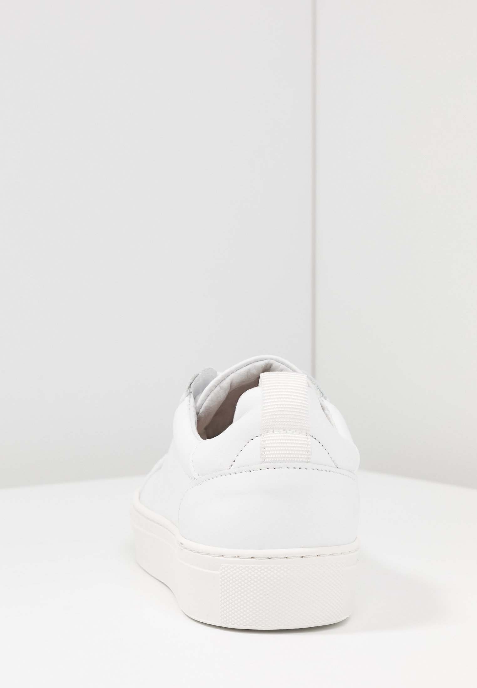 Selected Femme SLFDONNA TRAINER - Trainers - white - Zalando.co.uk