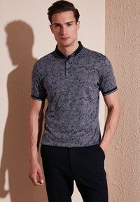 Buratti Pikeepaita - dark blue