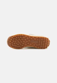 FENTY x PUMA AVANTI UNISEX - Tenisky - warm white