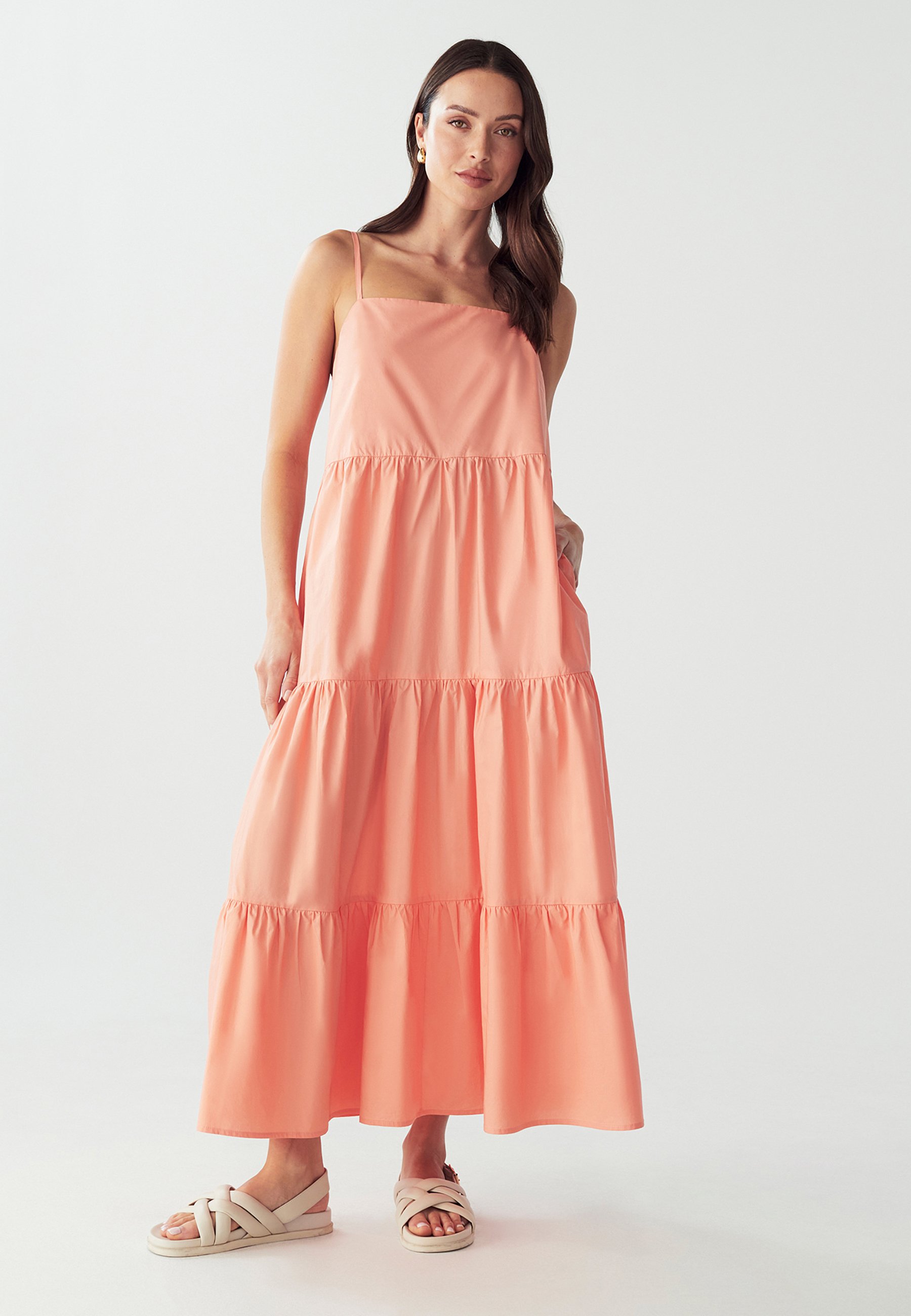 ST MRLO MALIA TIERED - Maxi dress - peach/orange - Zalando