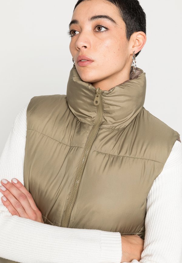 RICKY SHORT REV OTW NOOS - Waistcoat2