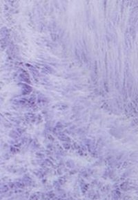Textură purpurie pufoasă cu un aspect moale și blănos. Conține fibre fine, neregulate care creează un aspect stratificat, ușor și aerisit.