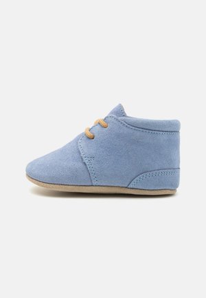 CRIB SHOE UNISEX - First shoes - sky