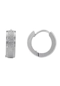 Orecchini a cerchio d'argento con superficie testurizzata e finiture opache e lucide. Il design include una chiusura a gancio e una forma circolare.