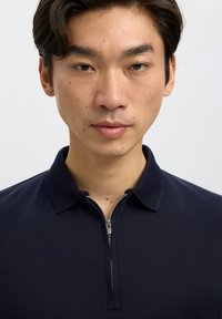Selected SLHFAVE ZIP - Polo - sky captain