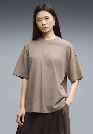Puma, ESSENTIALS OVERSIZED T-SHIRT - T-Shirt basic - mouse gray