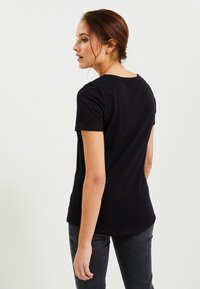 Grain de Malice COL V - T-shirt basique - noir