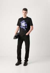 HUGO DIGNITEY - T-shirt med print - black